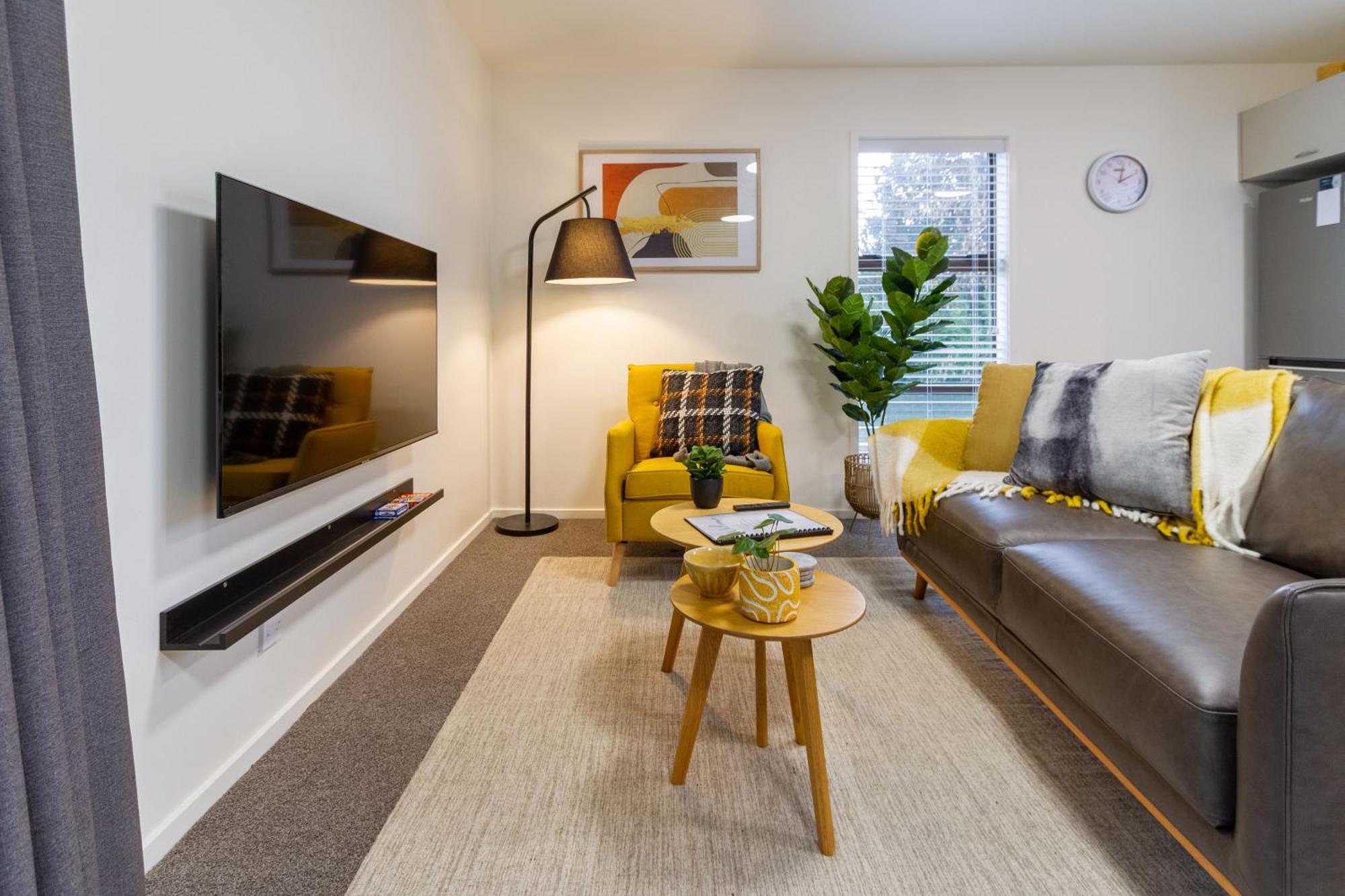 Warm Chch Park View & Garage Parking Apartment *
